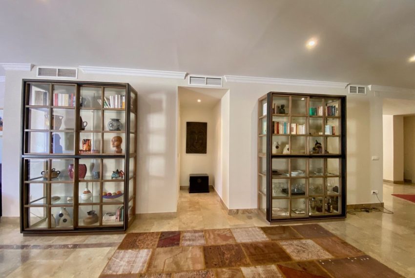 R5359255-Apartment-For-Sale-The-Golden-Mile-Middle-Floor-Apartment-3-Beds-177-Built-8