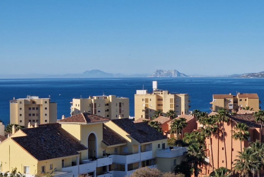 R5359330-Apartment-For-Sale-Estepona-Penthouse-3-Beds-97-Built
