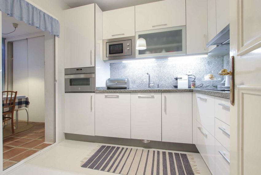 R5359369-Apartment-For-Sale-The-Golden-Mile-Ground-Floor-Apartment-2-Beds-112-Built-4