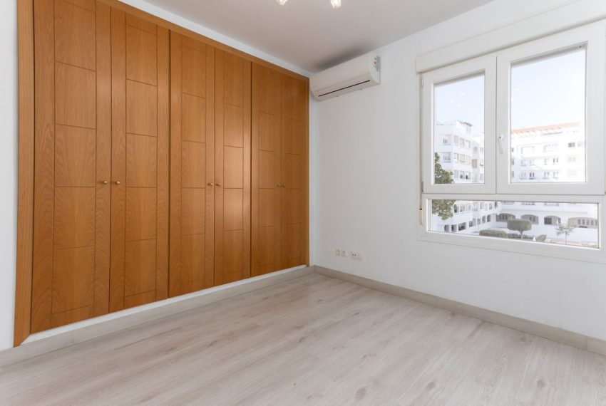 R5359408-Apartment-For-Sale-La-Campana-Middle-Floor-Apartment-3-Beds-92-Built-11