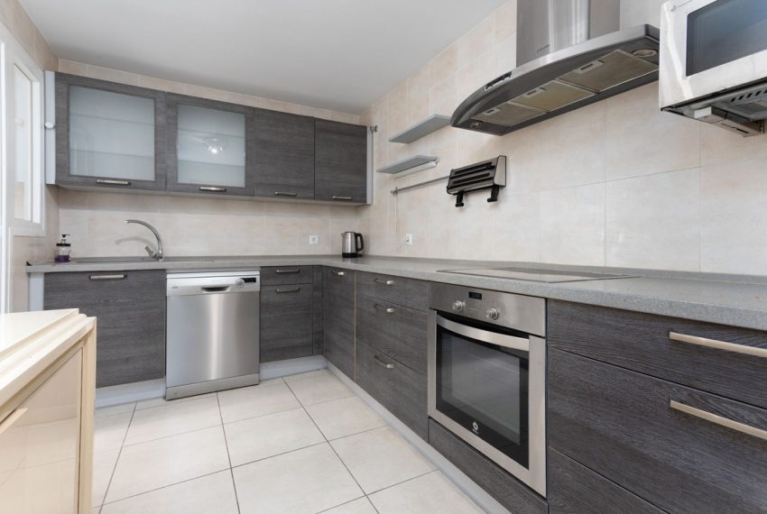R5359408-Apartment-For-Sale-La-Campana-Middle-Floor-Apartment-3-Beds-92-Built-8