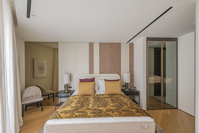 R5359459-Apartment-For-Sale-The-Golden-Mile-Ground-Floor-Apartment-1-Beds-90-Built-3