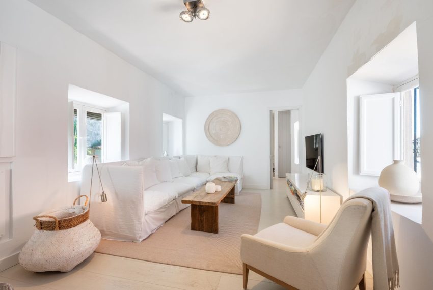 R5359537-Apartment-For-Sale-Marbella-Penthouse-Duplex-2-Beds-155-Built-1