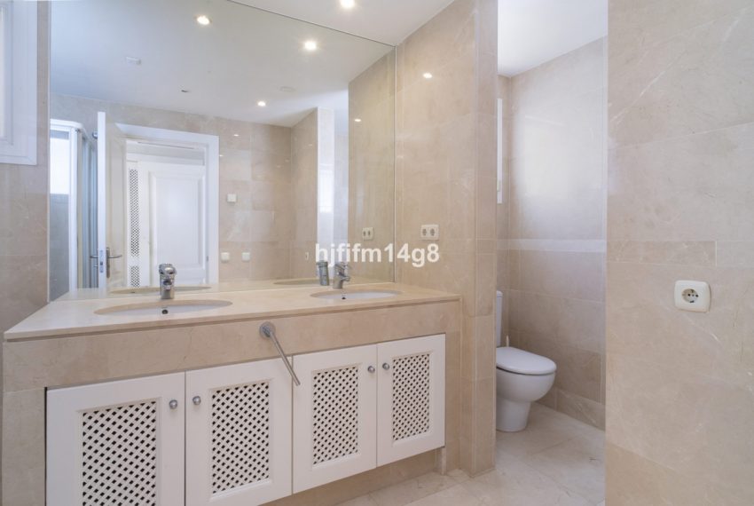 R5359756-Apartment-For-Sale-Nueva-Andalucia-Middle-Floor-Apartment-3-Beds-145-Built-11