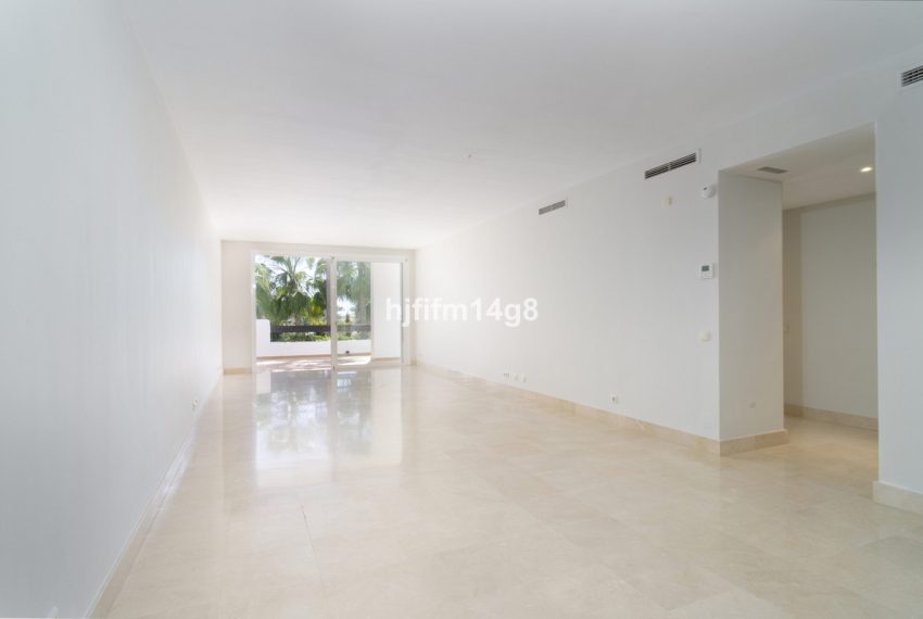 R5359756-Apartment-For-Sale-Nueva-Andalucia-Middle-Floor-Apartment-3-Beds-145-Built-4