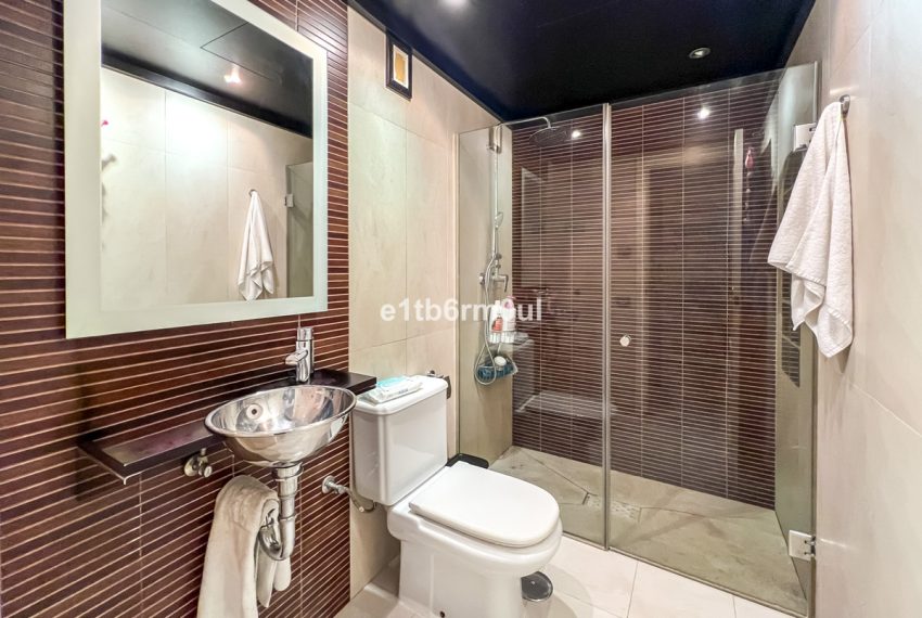 R5359768-Apartment-For-Sale-Marbella-Ground-Floor-Apartment-2-Beds-100-Built-11