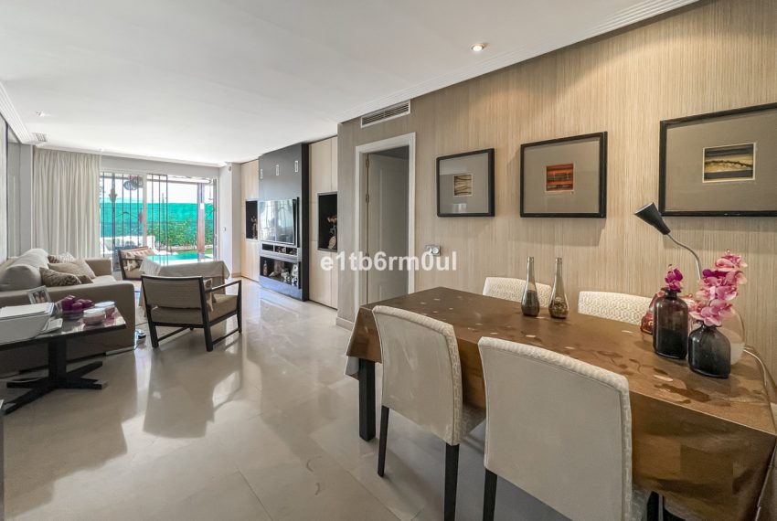 R5359768-Apartment-For-Sale-Marbella-Ground-Floor-Apartment-2-Beds-100-Built-4