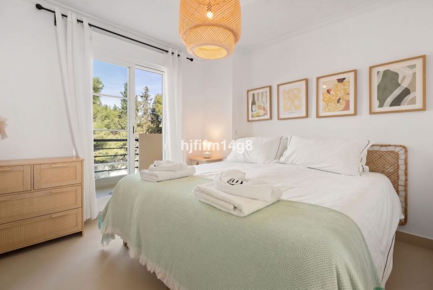 R5360785-Apartment-For-Sale-Nueva-Andalucia-Penthouse-Duplex-2-Beds-96-Built-10