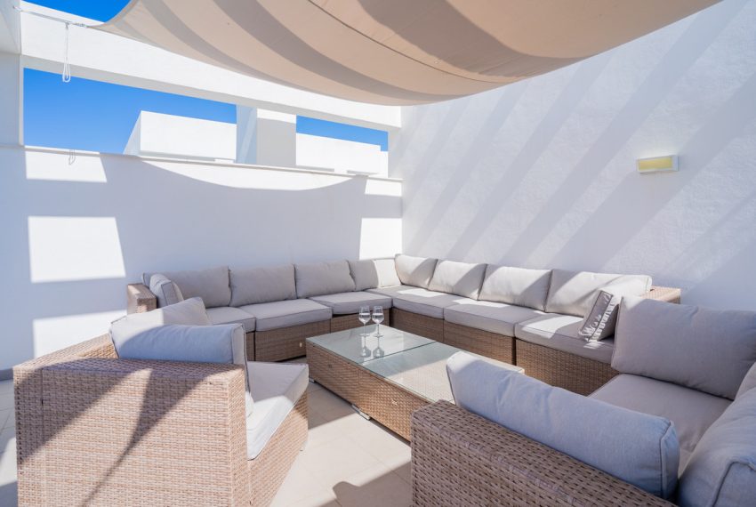 R5361370-Apartment-For-Sale-Estepona-Penthouse-3-Beds-85-Built