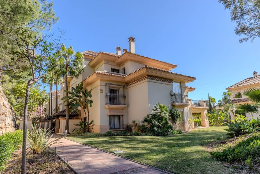 R5361475-Apartment-For-Sale-Marbella-Middle-Floor-Apartment-2-Beds-83-Built-1