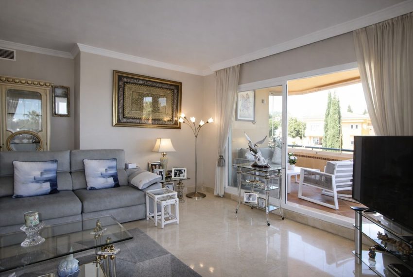 R5362024-Apartment-For-Sale-Elviria-Penthouse-3-Beds-132-Built-12