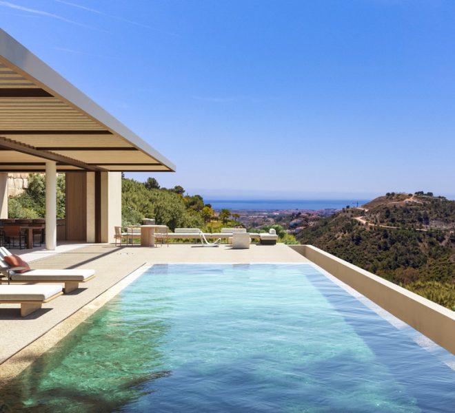 R5362249-Image 1-Detached Villa - 5 Beds - 561 Built