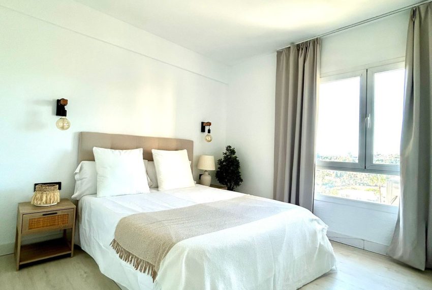 R5362336-Apartment-For-Sale-Nueva-Andalucia-Middle-Floor-Apartment-2-Beds-55-Built