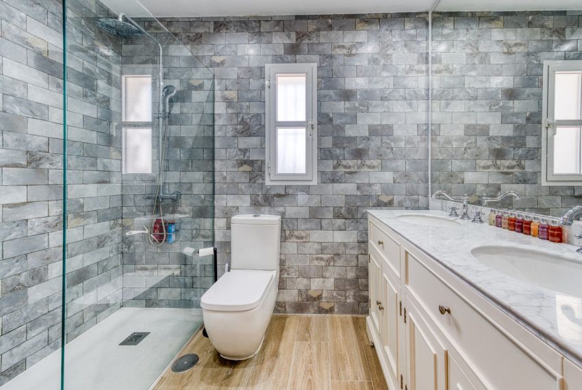 R5362753-Apartment-For-Sale-Aloha-Ground-Floor-Apartment-2-Beds-114-Built-18