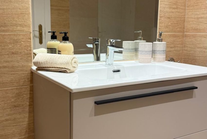 R5362789-Apartment-For-Sale-Nueva-Andalucia-Middle-Floor-Apartment-2-Beds-84-Built-13