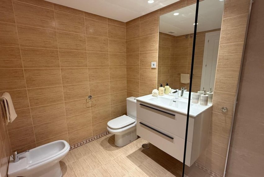 R5362789-Apartment-For-Sale-Nueva-Andalucia-Middle-Floor-Apartment-2-Beds-84-Built-14