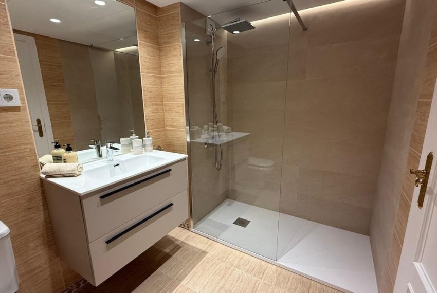 R5362789-Apartment-For-Sale-Nueva-Andalucia-Middle-Floor-Apartment-2-Beds-84-Built-15