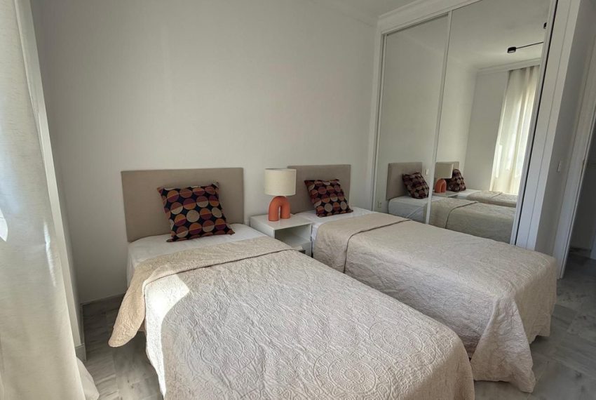 R5362789-Apartment-For-Sale-Nueva-Andalucia-Middle-Floor-Apartment-2-Beds-84-Built-16
