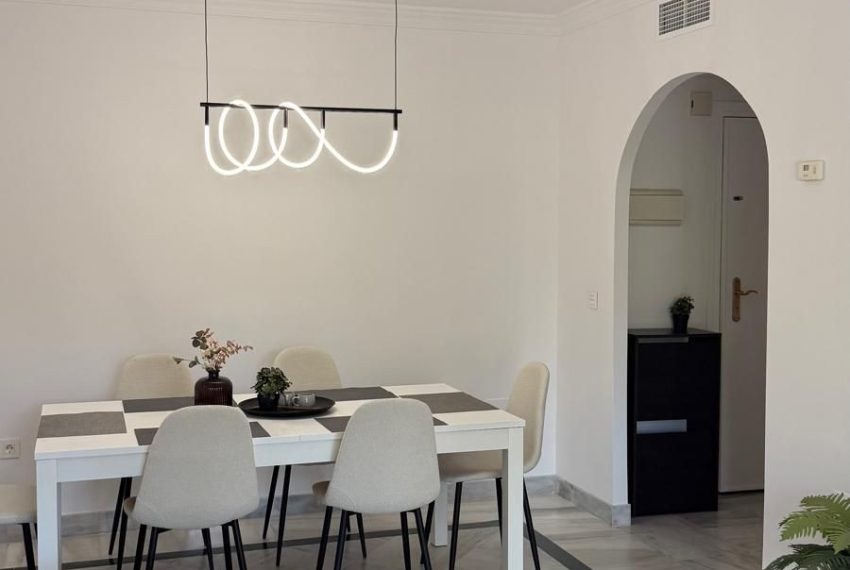 R5362789-Apartment-For-Sale-Nueva-Andalucia-Middle-Floor-Apartment-2-Beds-84-Built-4
