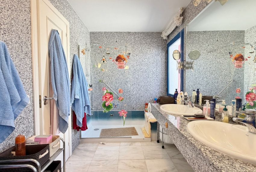 R5362816-Apartment-For-Sale-Marbella-Middle-Floor-Apartment-4-Beds-193-Built-14