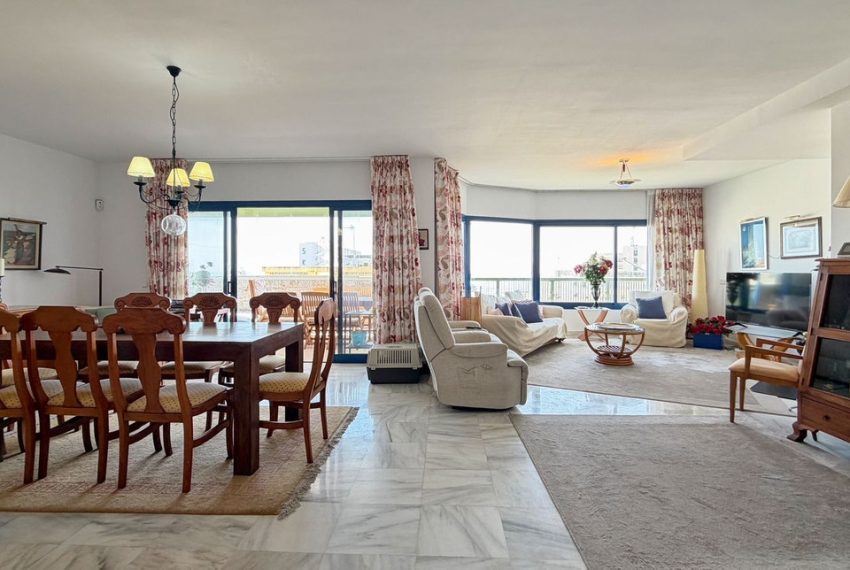 R5362816-Apartment-For-Sale-Marbella-Middle-Floor-Apartment-4-Beds-193-Built-4