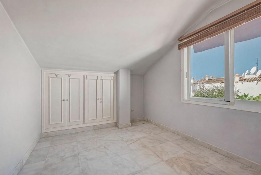 R5362879-Apartment-For-Sale-Nagueles-Duplex-3-Beds-124-Built-10
