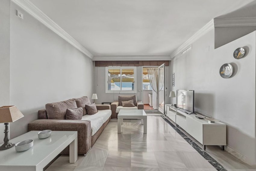 R5362879-Apartment-For-Sale-Nagueles-Duplex-3-Beds-124-Built-11