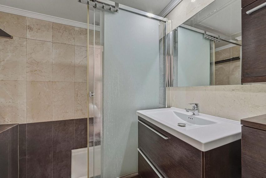 R5362879-Apartment-For-Sale-Nagueles-Duplex-3-Beds-124-Built-18
