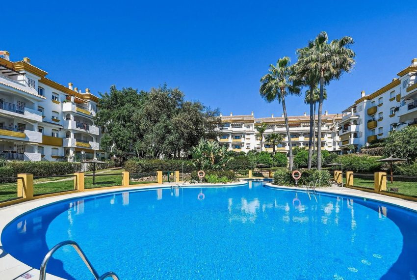 R5362879-Apartment-For-Sale-Nagueles-Duplex-3-Beds-124-Built-2