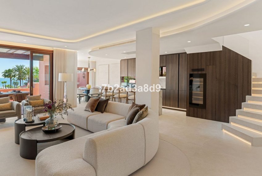 R5362954-Apartment-For-Sale-New-Golden-Mile-Penthouse-3-Beds-206-Built-1