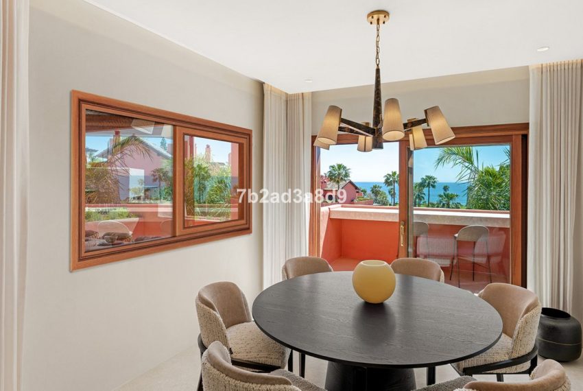 R5362954-Apartment-For-Sale-New-Golden-Mile-Penthouse-3-Beds-206-Built-17