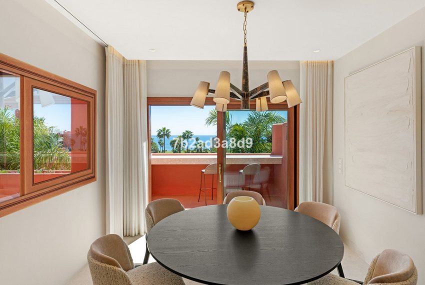 R5362954-Apartment-For-Sale-New-Golden-Mile-Penthouse-3-Beds-206-Built-18