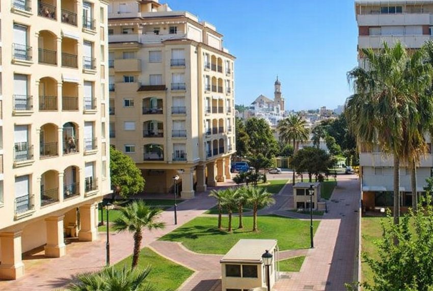 R5363077-Apartment-For-Sale-Estepona-Penthouse-2-Beds-112-Built-1