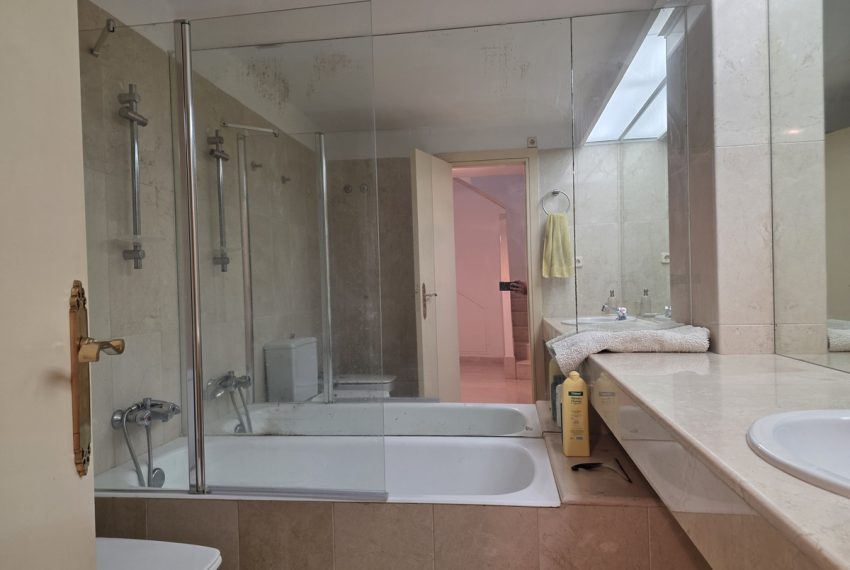 R5363083-Apartment-For-Sale-Marbella-Ground-Floor-Apartment-4-Beds-567-Built-15