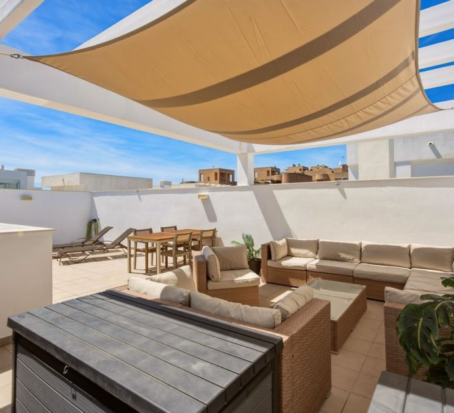R5363704-Image 1-Penthouse - 3 Beds - 111 Built
