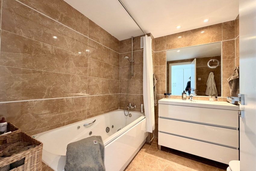 R5364043-Apartment-For-Sale-Benahavis-Middle-Floor-Apartment-3-Beds-144-Built-19