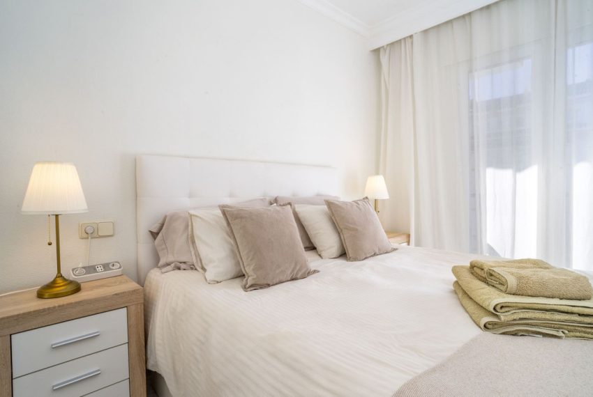 R5364052-Apartment-For-Sale-Puerto-Banus-Middle-Floor-Apartment-2-Beds-91-Built-1