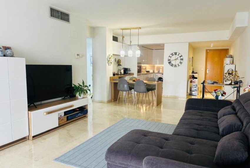 R5364127-Apartment-For-Sale-Guadalmina-Alta-Middle-Floor-Apartment-3-Beds-190-Built
