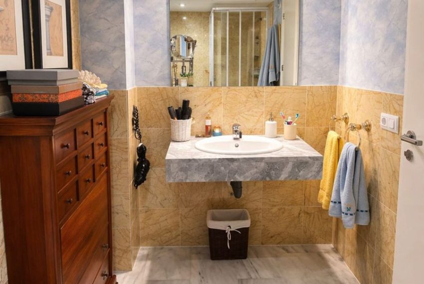 R5364988-Apartment-For-Sale-Nueva-Andalucia-Ground-Floor-Apartment-2-Beds-105-Built-11