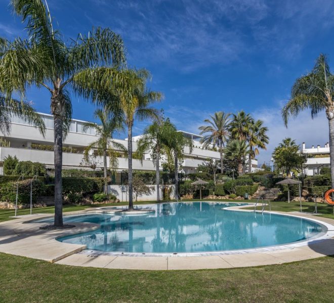 R5364988-Image 1-Ground Floor Apartment - 2 Beds - 105 Built