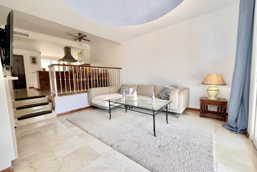 R5365108-House-For-Sale-Nueva-Andalucia-Semi-Detached-House-2-Beds-98-Built-7