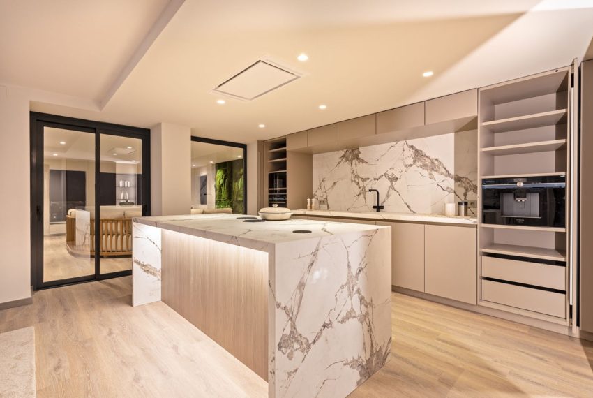 R5365303-Apartment-For-Sale-Puerto-Banus-Top-Floor-Apartment-5-Beds-259-Built-4