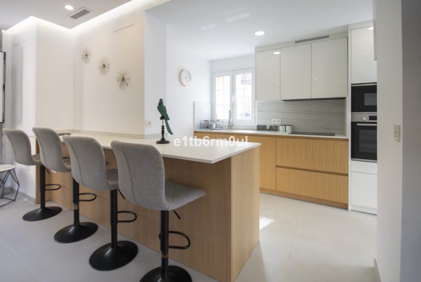 R5365396-Apartment-For-Sale-Nueva-Andalucia-Middle-Floor-Apartment-2-Beds-133-Built-12