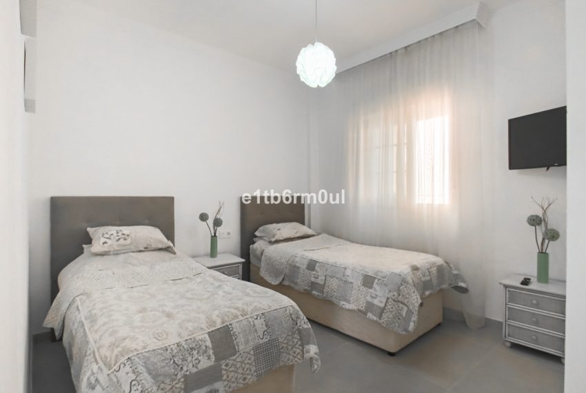 R5365396-Apartment-For-Sale-Nueva-Andalucia-Middle-Floor-Apartment-2-Beds-133-Built-18