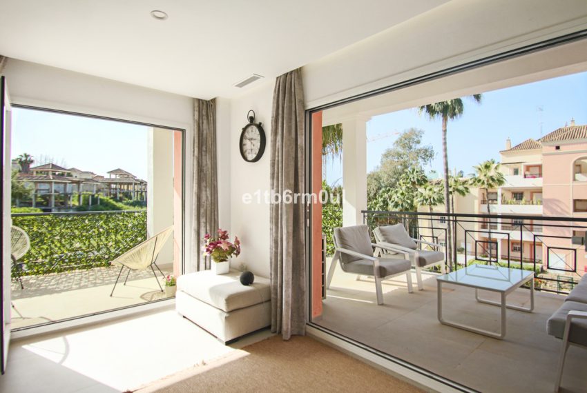 R5365396-Apartment-For-Sale-Nueva-Andalucia-Middle-Floor-Apartment-2-Beds-133-Built-4