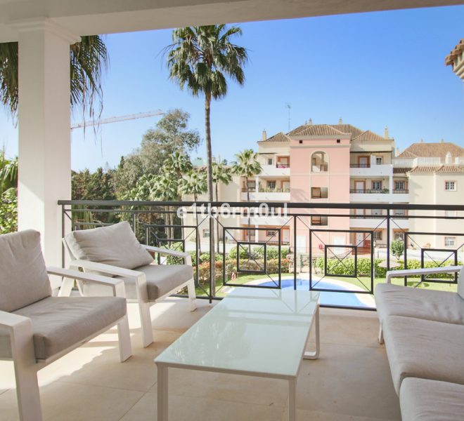 R5365396-Image 1-Middle Floor Apartment - 2 Beds - 133 Built