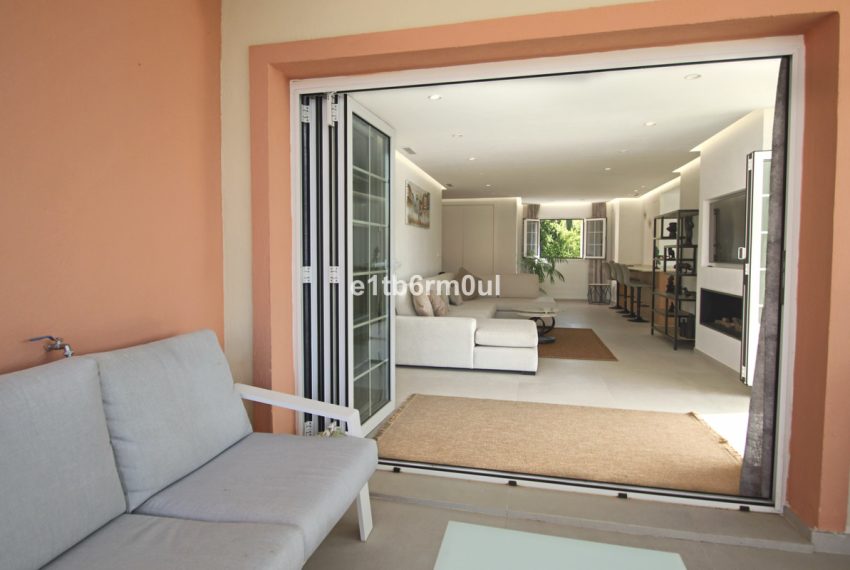 R5365396-Apartment-For-Sale-Nueva-Andalucia-Middle-Floor-Apartment-2-Beds-133-Built-8