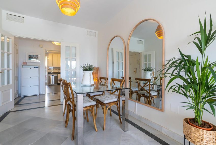 R5365444-Apartment-For-Sale-Nueva-Andalucia-Middle-Floor-Apartment-2-Beds-162-Built-7