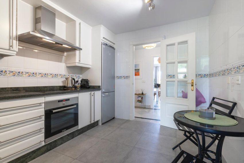 R5365444-Apartment-For-Sale-Nueva-Andalucia-Middle-Floor-Apartment-2-Beds-162-Built-8