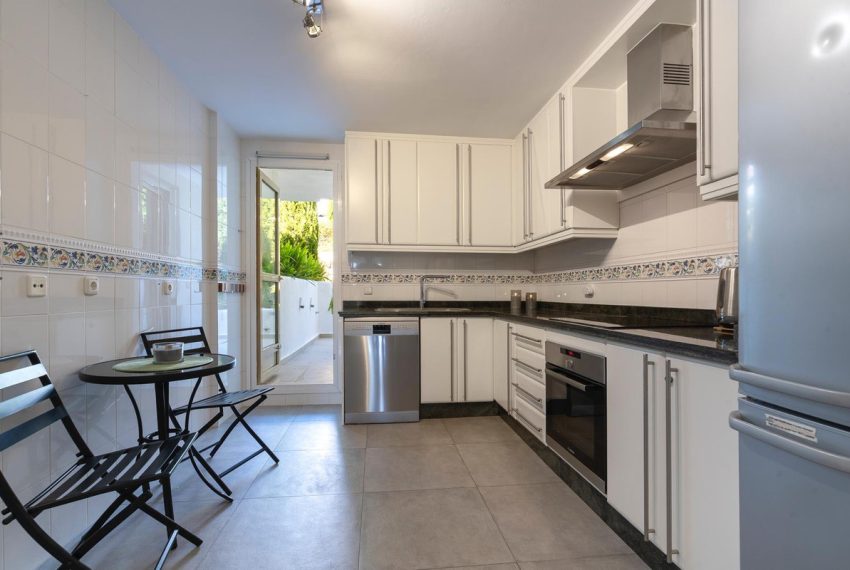 R5365444-Apartment-For-Sale-Nueva-Andalucia-Middle-Floor-Apartment-2-Beds-162-Built-9